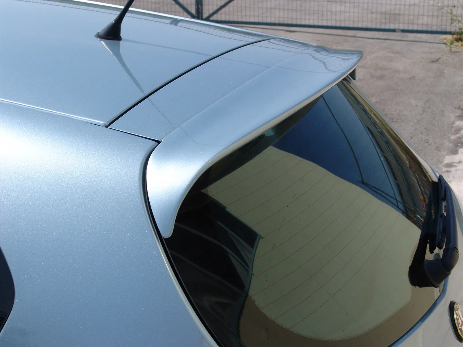 Aileron de toit pour Alfa Romeo 147