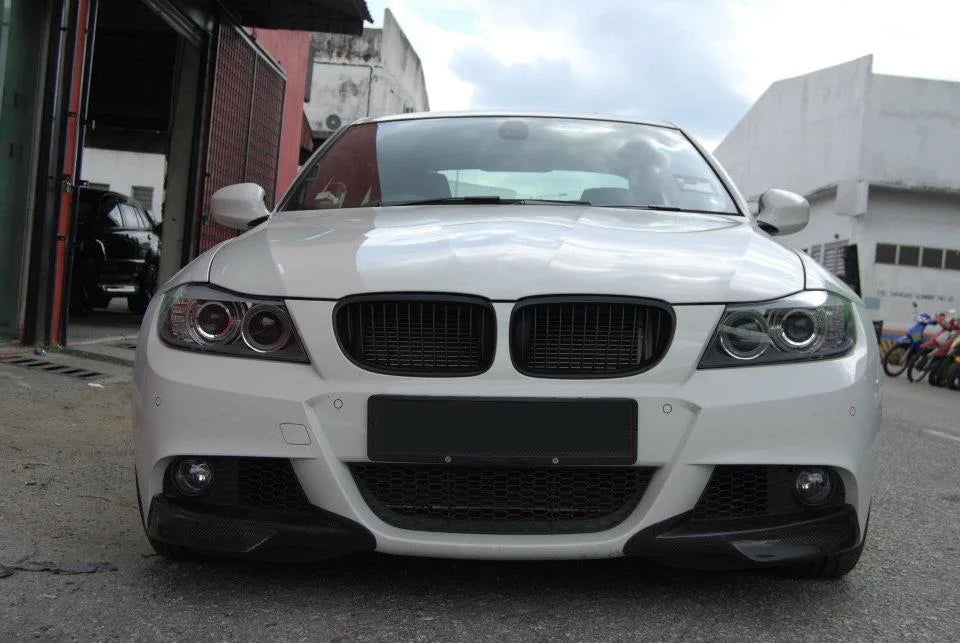 Calandre de course à double lamelle en Noire brillante pour pare chocs avant style « Diamonds » pour BMW Série 3 E90/E91 (2009-2012)