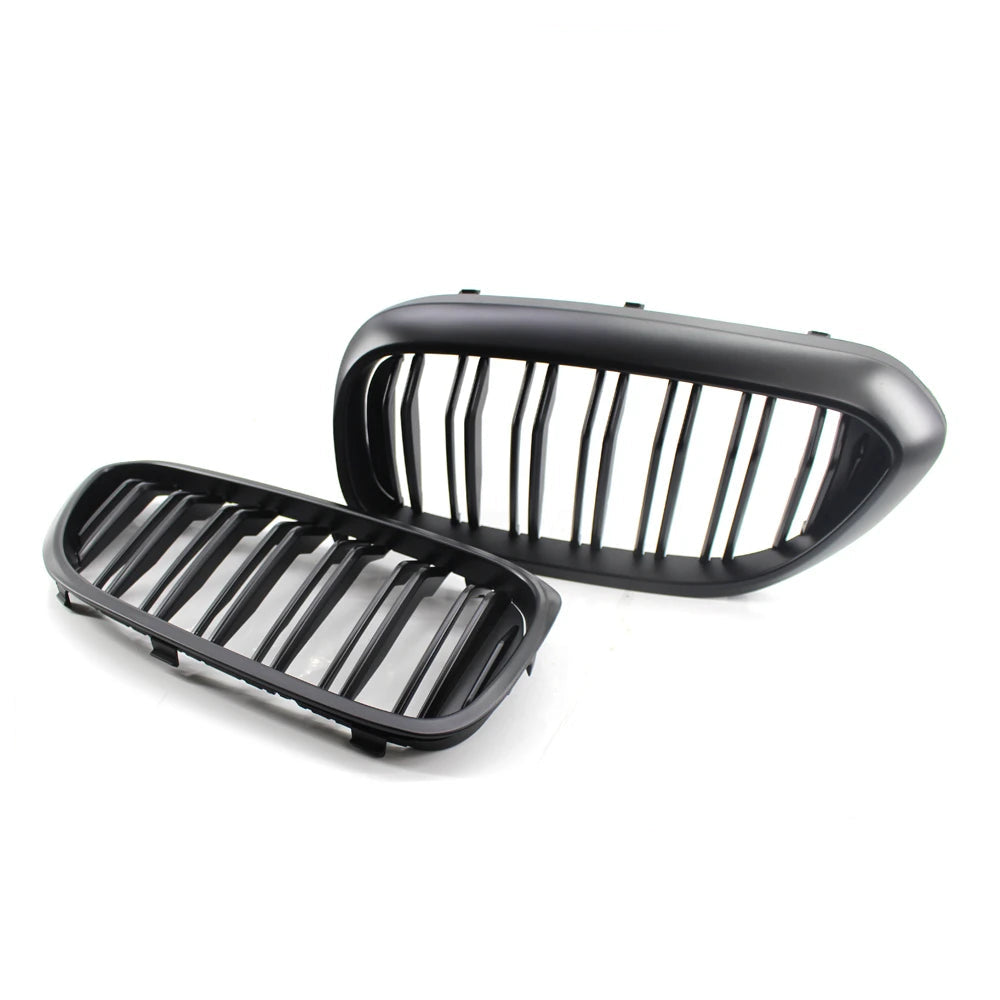 Double slat racing grille in glossy black for front bumper BMW Series 5 G30/G31 (520i, 530i, 540i, M5) from 2017 to 2020