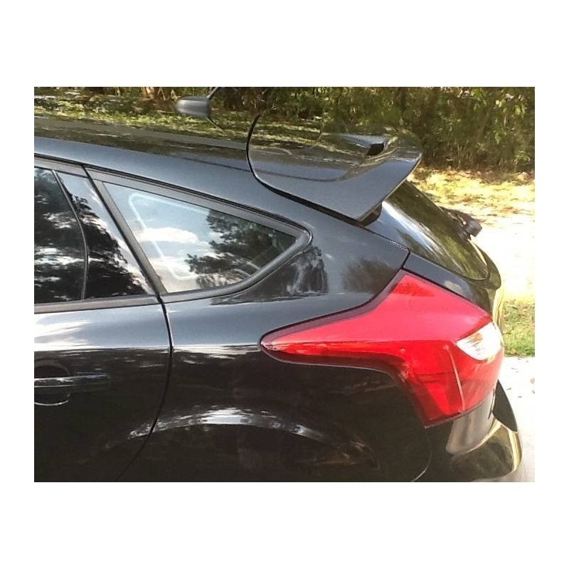 Aileron Spoiler Ford Focus ST 2012 en fibre de Carbone - MS accessoires Auto
